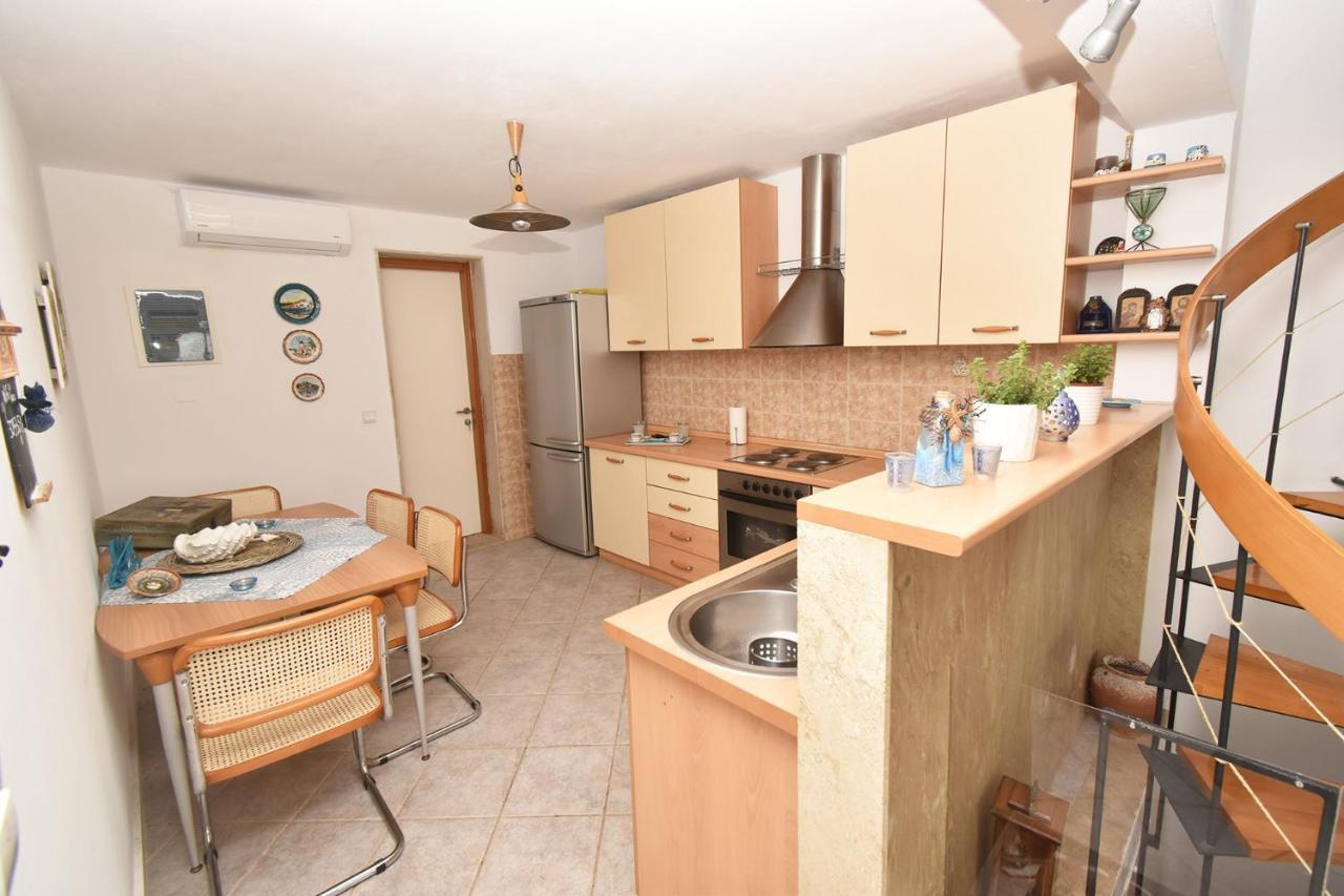 Olia Sea View Shared Pool Villa, Néa Fókaia Zewnętrze zdjęcie