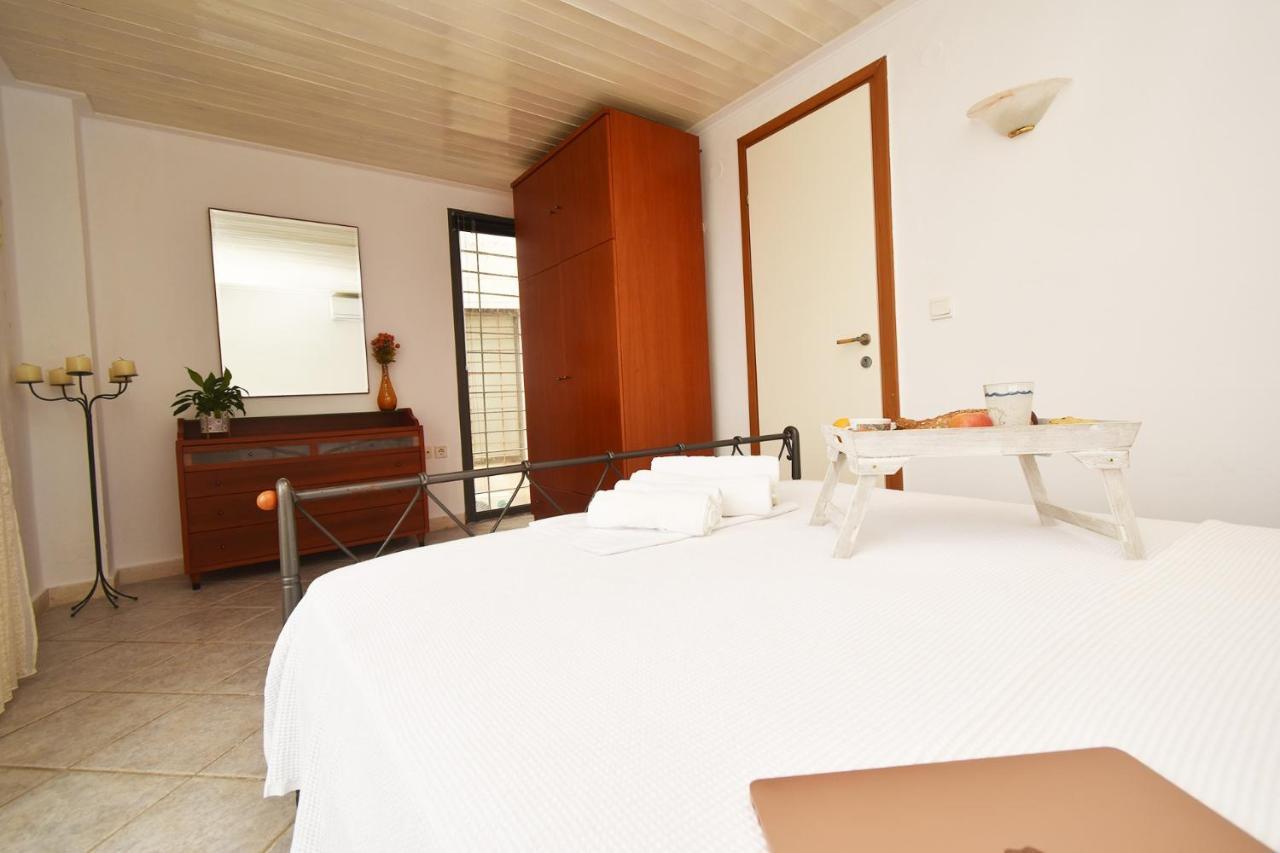 Olia Sea View Shared Pool Villa, Néa Fókaia Zewnętrze zdjęcie