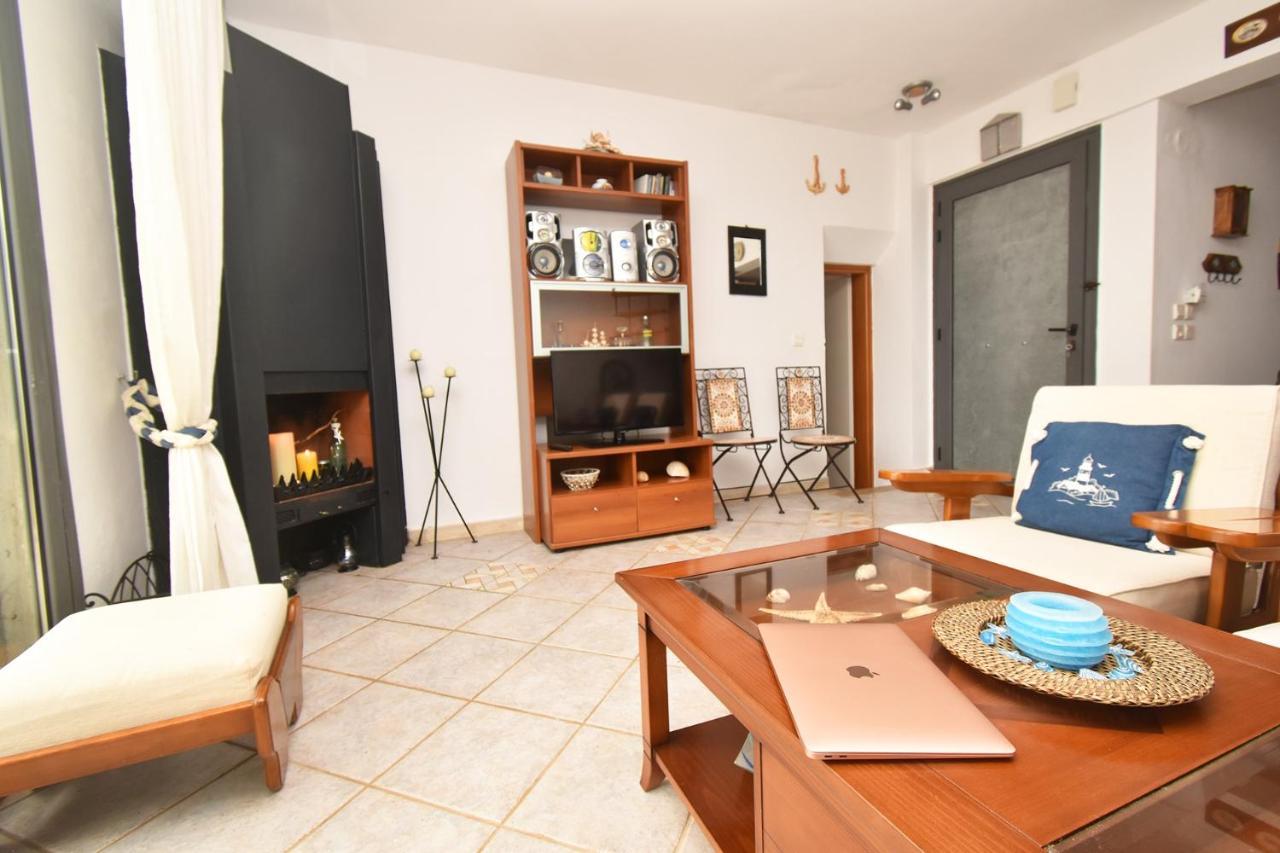 Olia Sea View Shared Pool Villa, Néa Fókaia Zewnętrze zdjęcie
