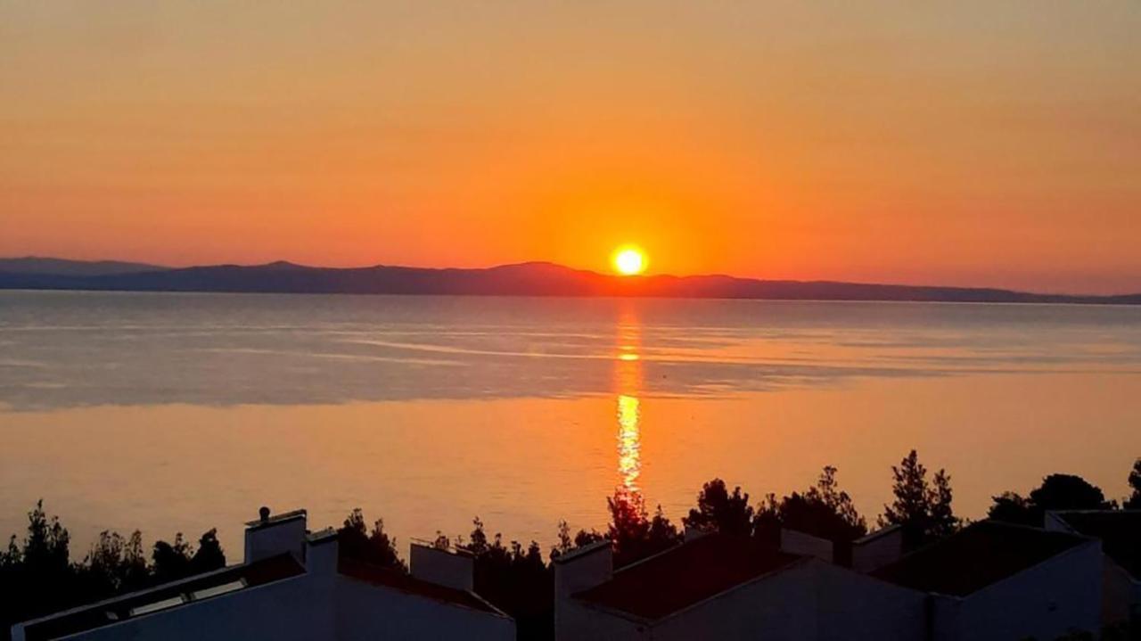 Olia Sea View Shared Pool Villa, Néa Fókaia Zewnętrze zdjęcie