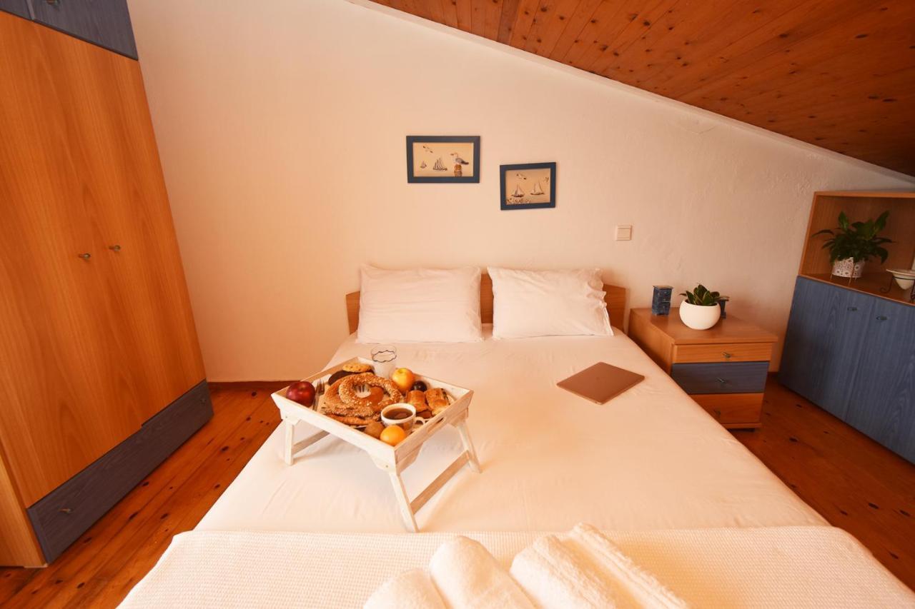 Olia Sea View Shared Pool Villa, Néa Fókaia Zewnętrze zdjęcie