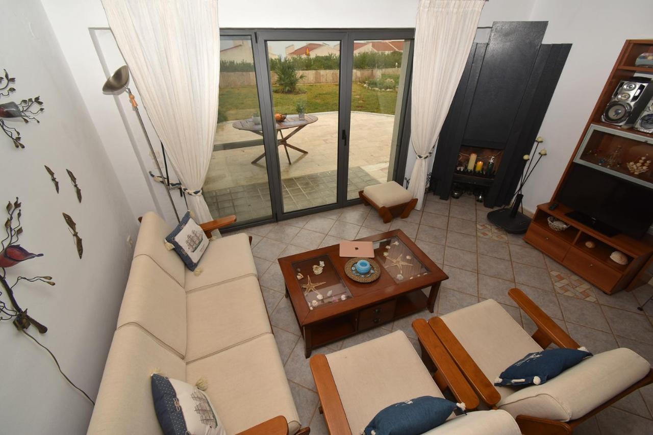 Olia Sea View Shared Pool Villa, Néa Fókaia Zewnętrze zdjęcie