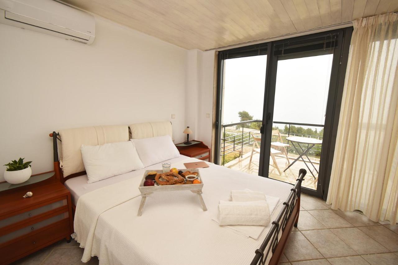 Olia Sea View Shared Pool Villa, Néa Fókaia Zewnętrze zdjęcie