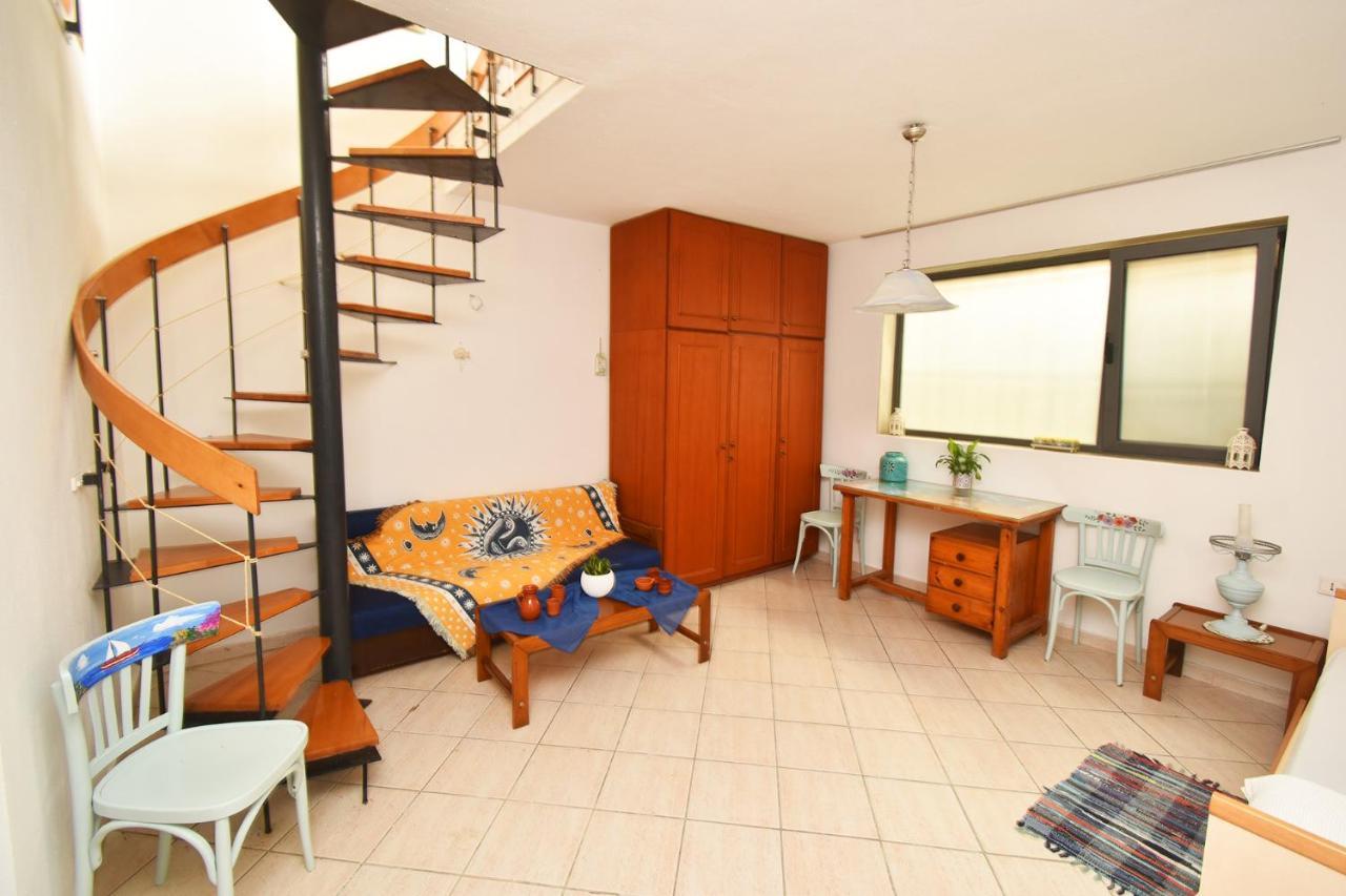 Olia Sea View Shared Pool Villa, Néa Fókaia Zewnętrze zdjęcie